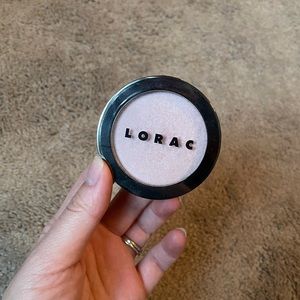 LORAC Illuminating Highlighter • Moonlight